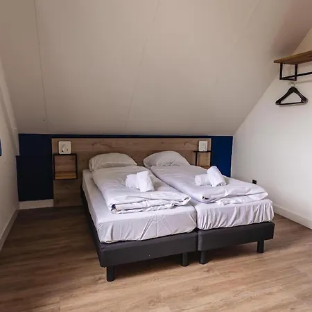 Holiday home Detached Home Nijmegen Lake View Sauna Ewijk